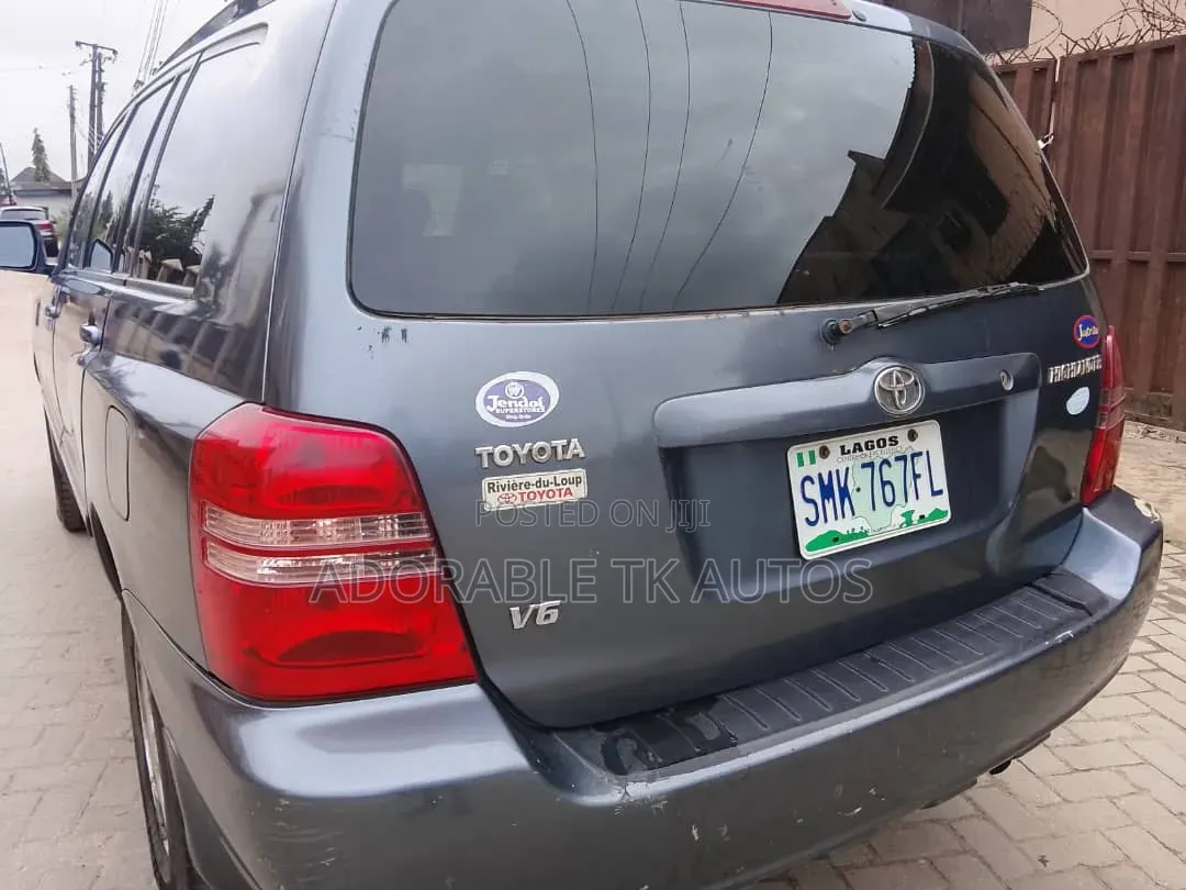 Toyota Highlander V6 AWD 2004 Blue
