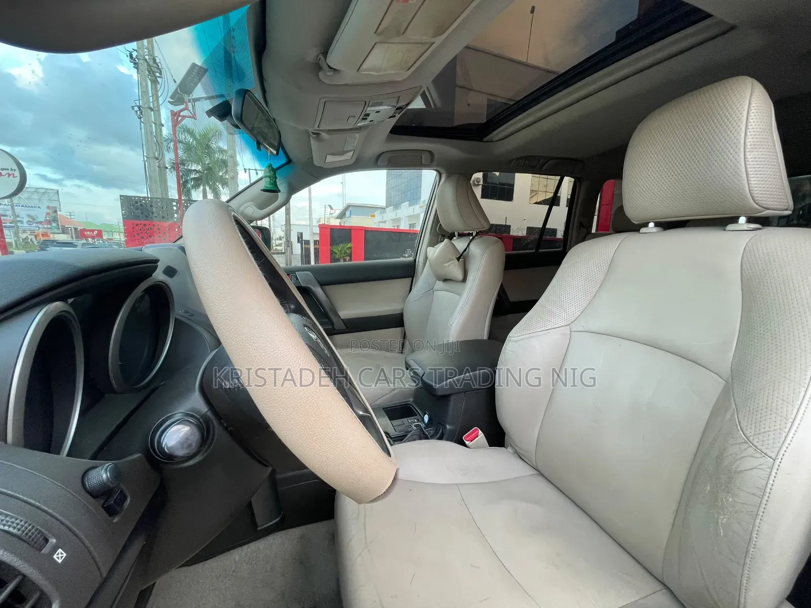 Toyota Land Cruiser Prado 2011 White