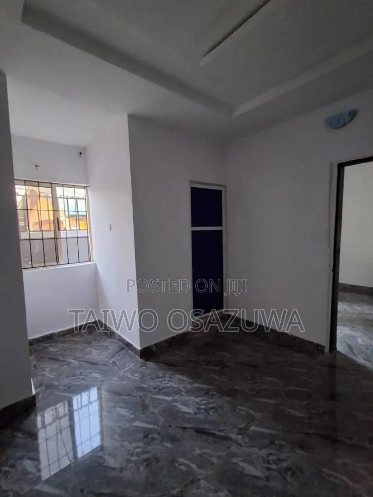 Mini Flat in Badore Road for rent