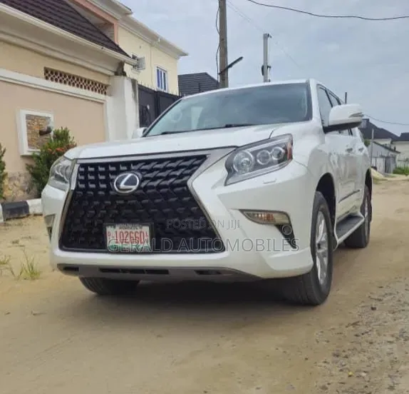 Lexus GX 460 Base 2015 White