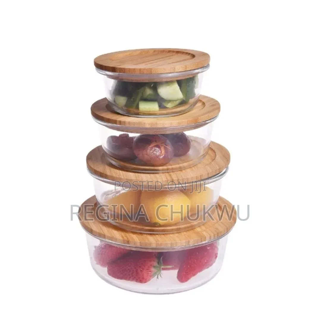 Round 4pcs Borosilicate Glass Food Storage Container With Bamboo Lid