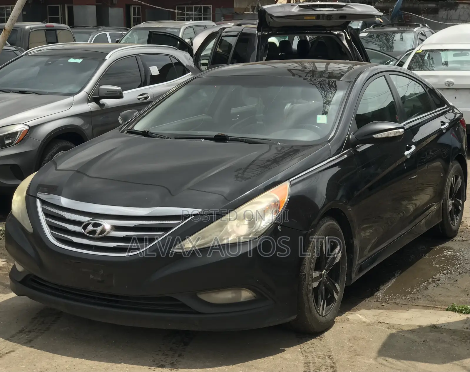 Hyundai Sonata Limited 2.0T Sedan (2.0L 4cyl 6A) 2013 Black