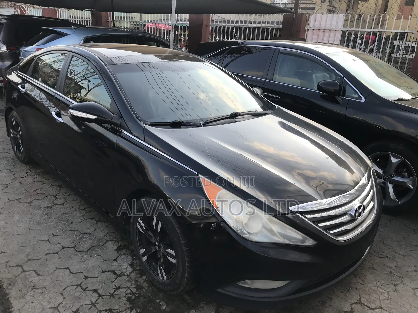 Hyundai Sonata Limited 2.0T Sedan (2.0L 4cyl 6A) 2013 Black