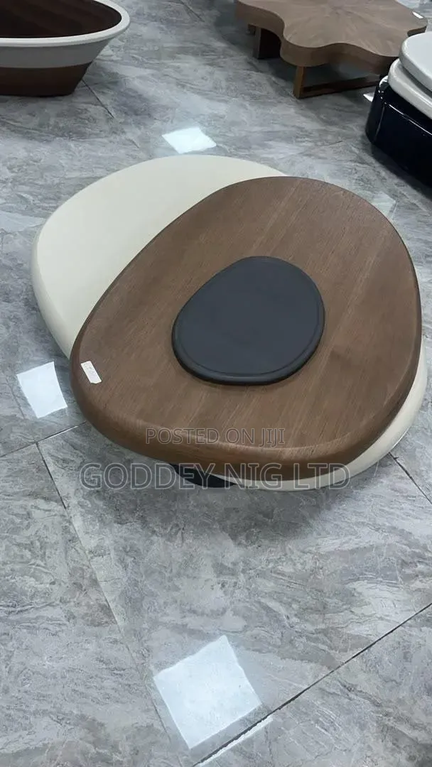 Movable Center Table
