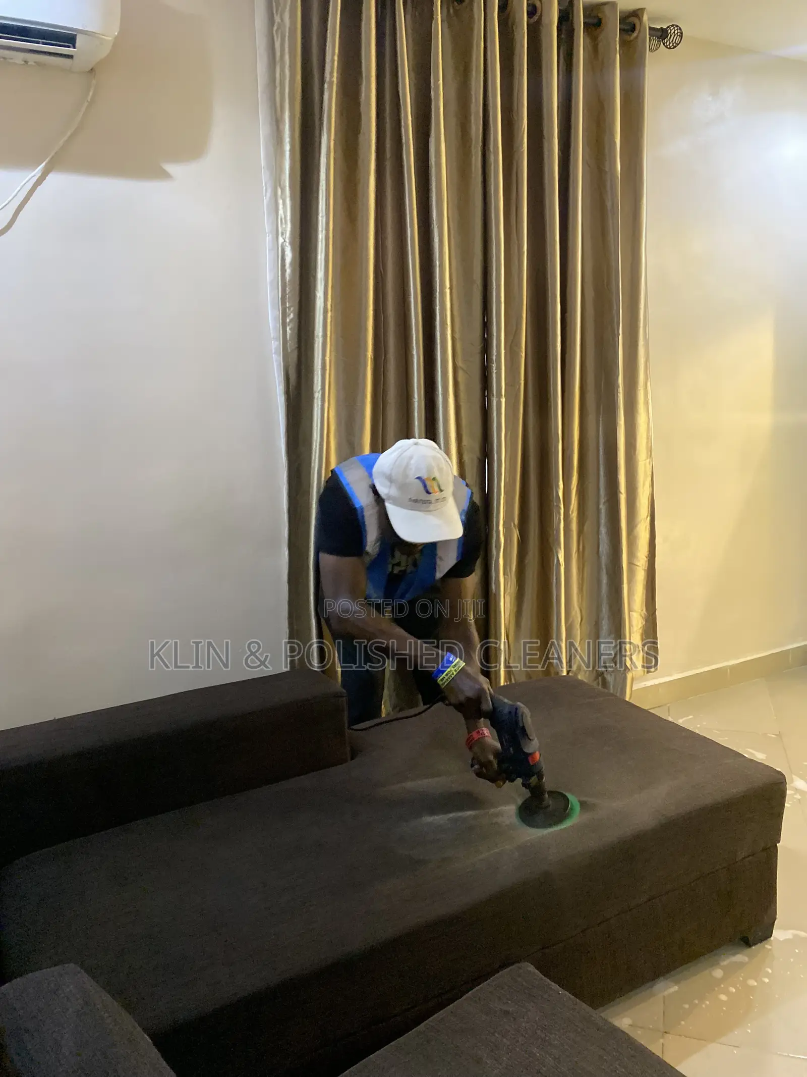 Pro Sofa Cleaning Service