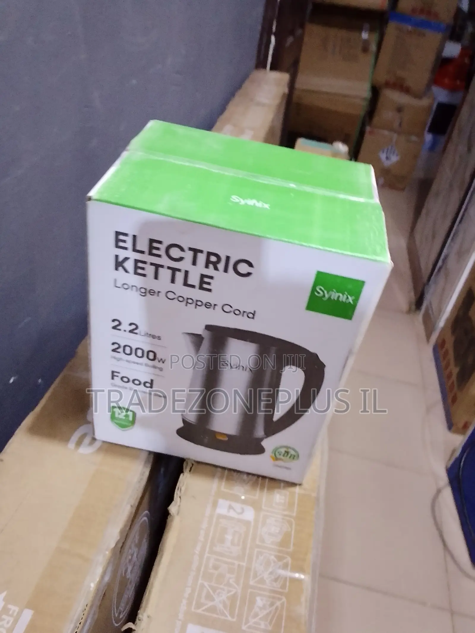 Synix Family Size Kettle With Extended Copper Cable