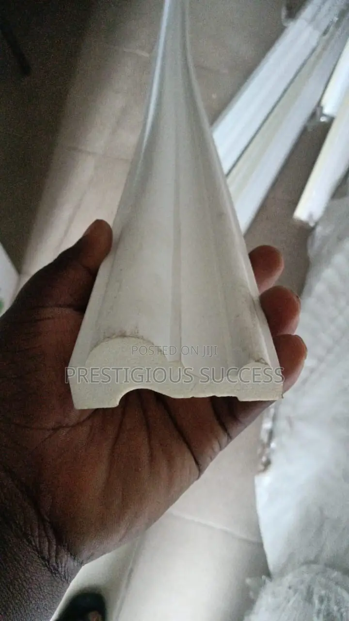 CORNICE 6cm