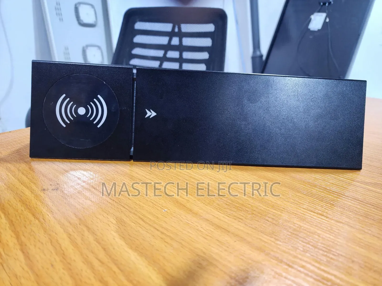 Sliding Desktop Power Sockets With Wireless Charger & USB Ports