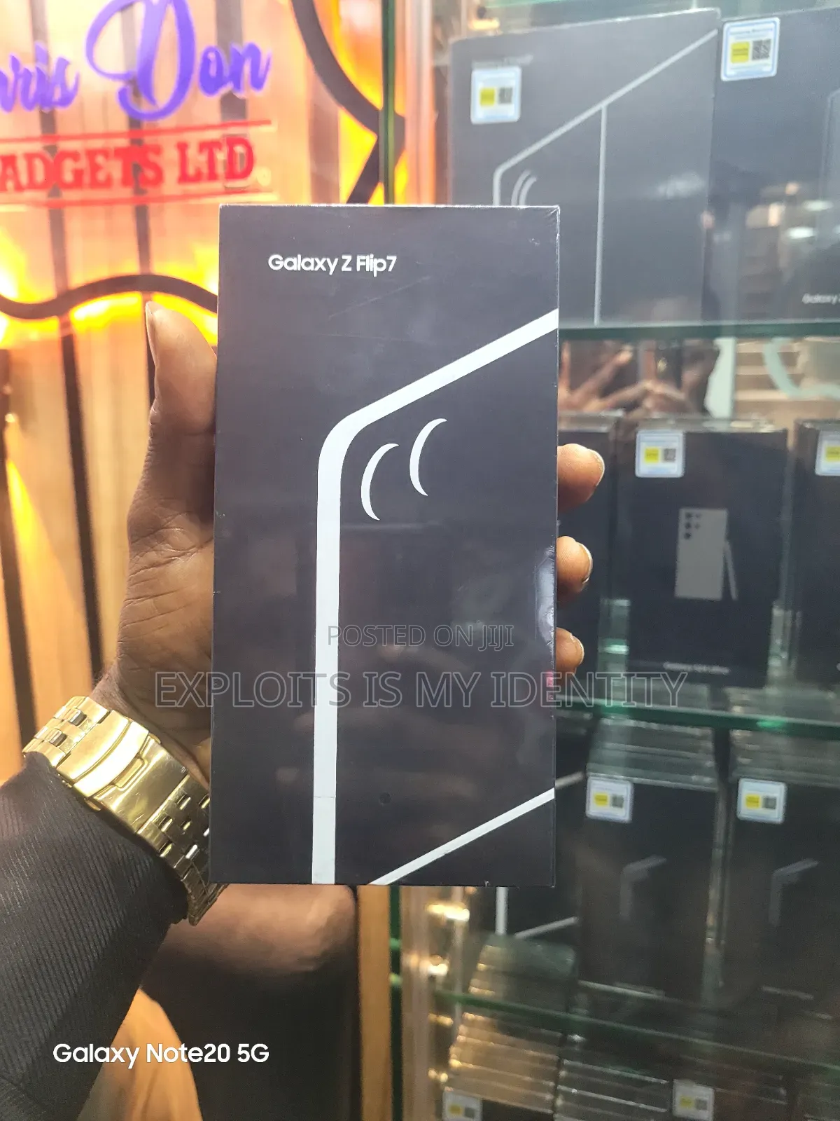 New Samsung Galaxy Z Flip7 256 GB Black