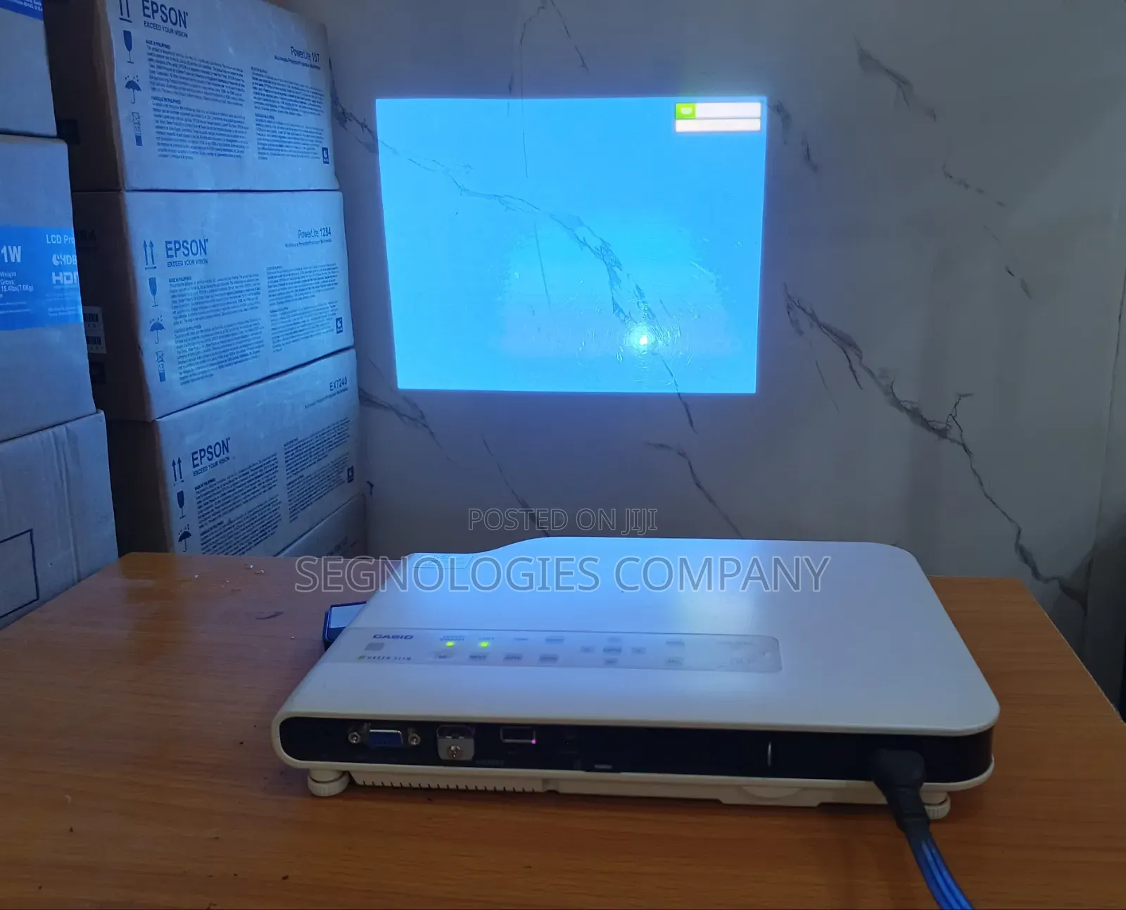 Casio XJ-A146 2500 Lumens Laser/Led Ultra Slim DLP Projector