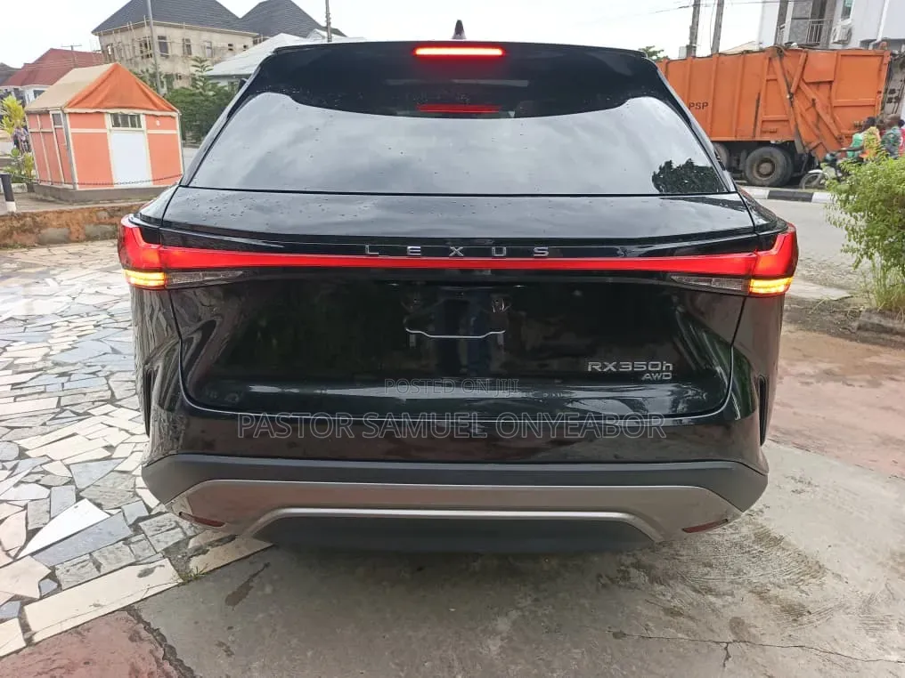 Lexus RX 350h Premium Plus AWD 2023 Black