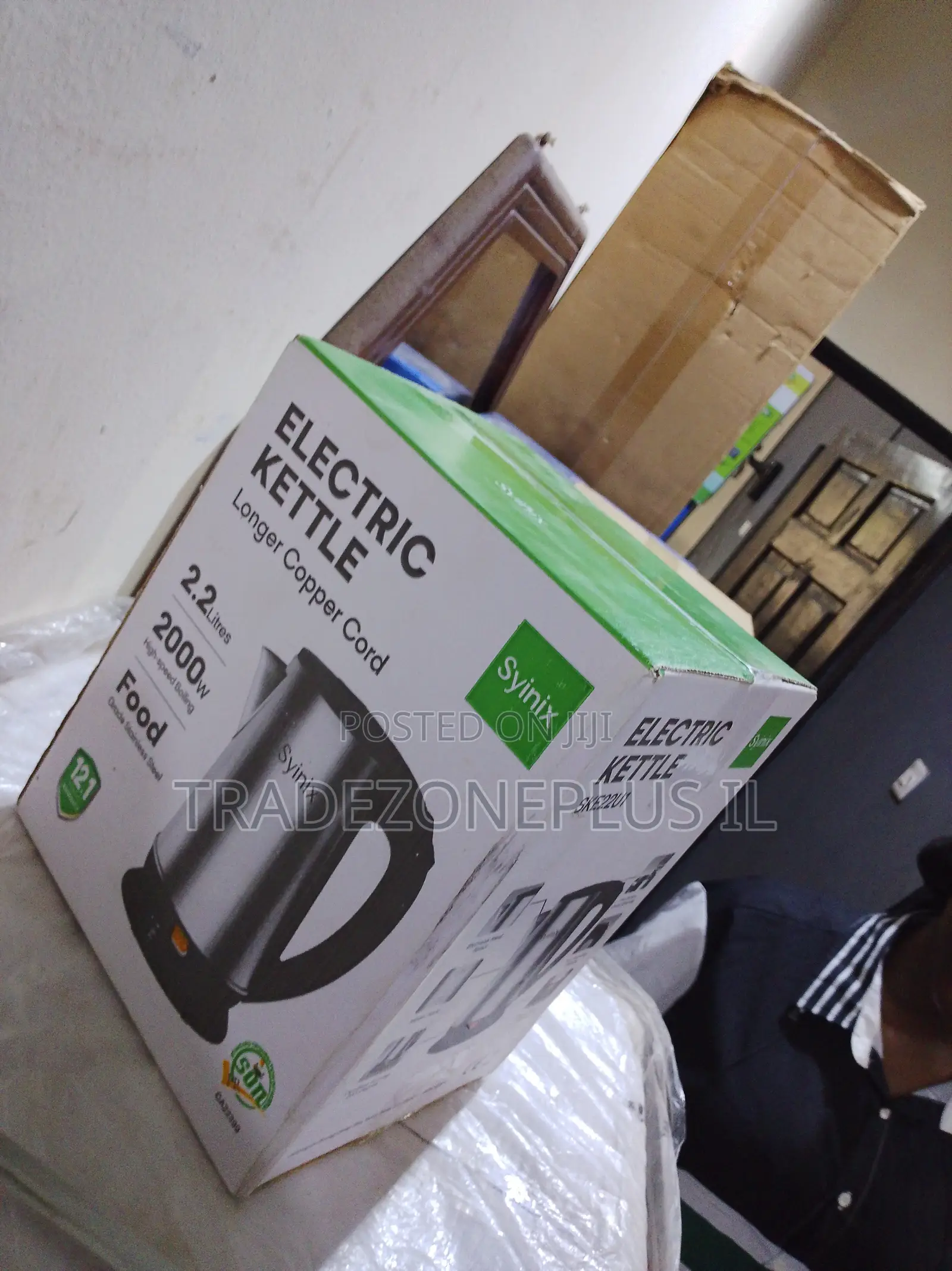 Modern Synix Electric Jug for Quick Water Heating