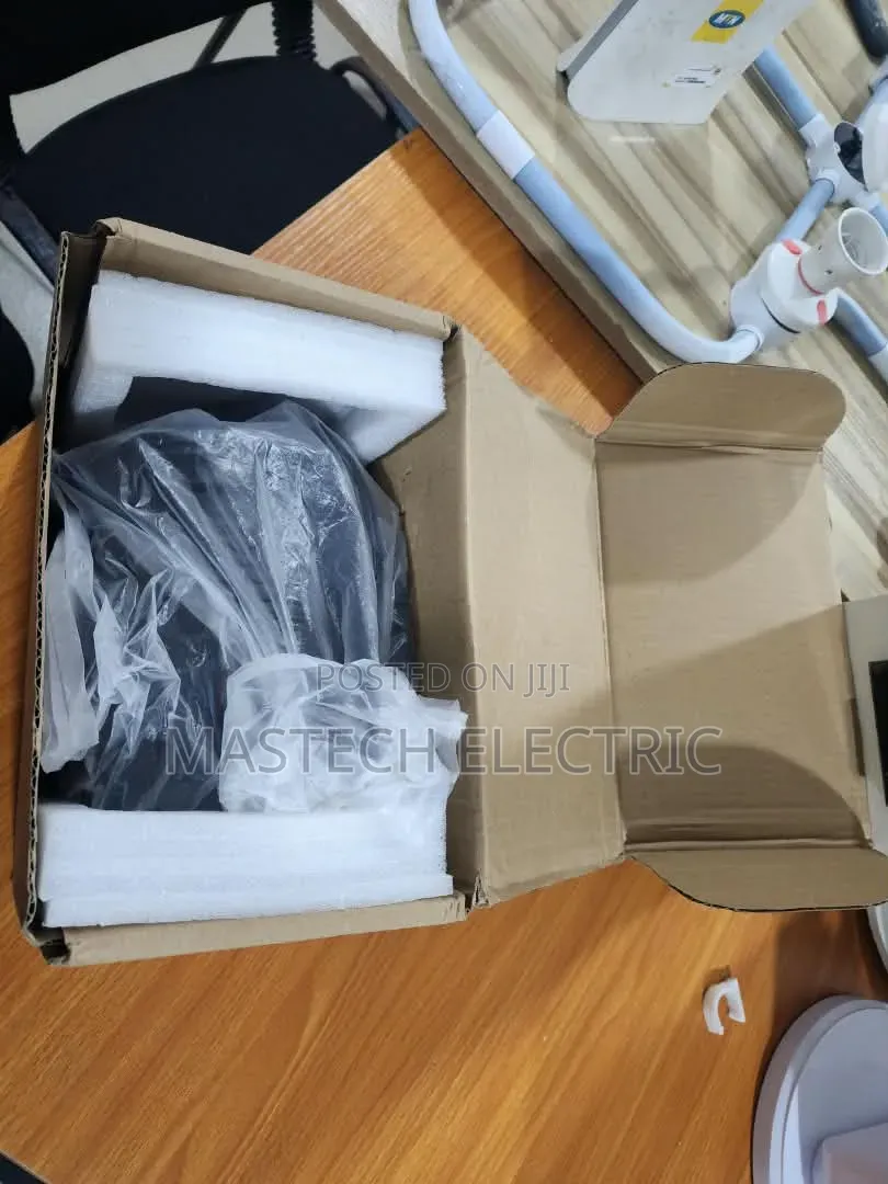 Pop Up Desk Socket - Universal Ports.