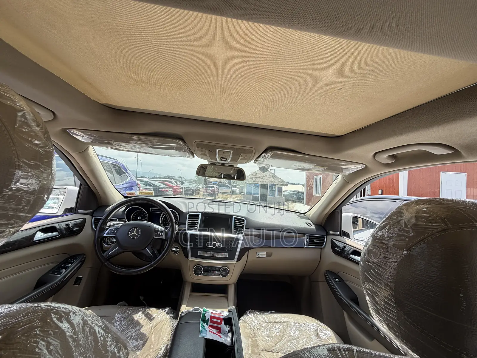 Mercedes-Benz M Class ML350 4MATIC 4dr SUV AWD (3.5L 6cyl 7A) 2014