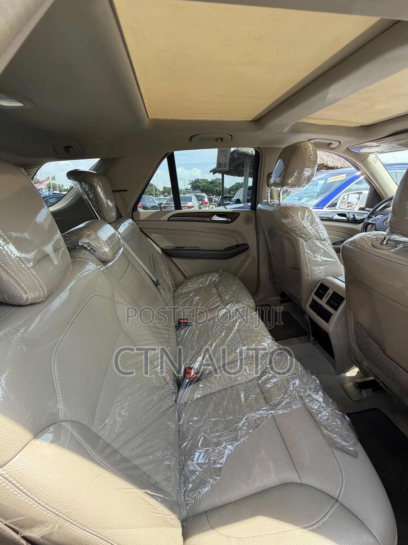 Mercedes-Benz M Class ML350 4MATIC 4dr SUV AWD (3.5L 6cyl 7A) 2014