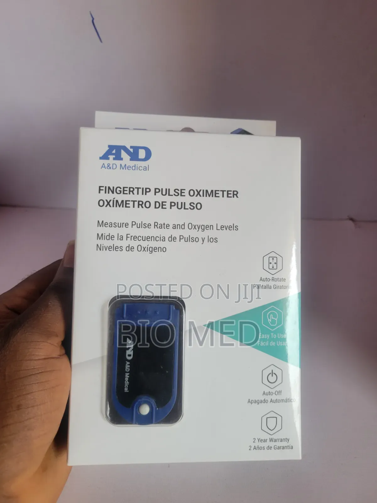 A&D Medical Fingertip Pulse Oximeter With Auto-Rotate Display