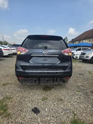 Nissan Rogue S 4dr SUV AWD (2.5L 4cyl CVT) 2015 Gray