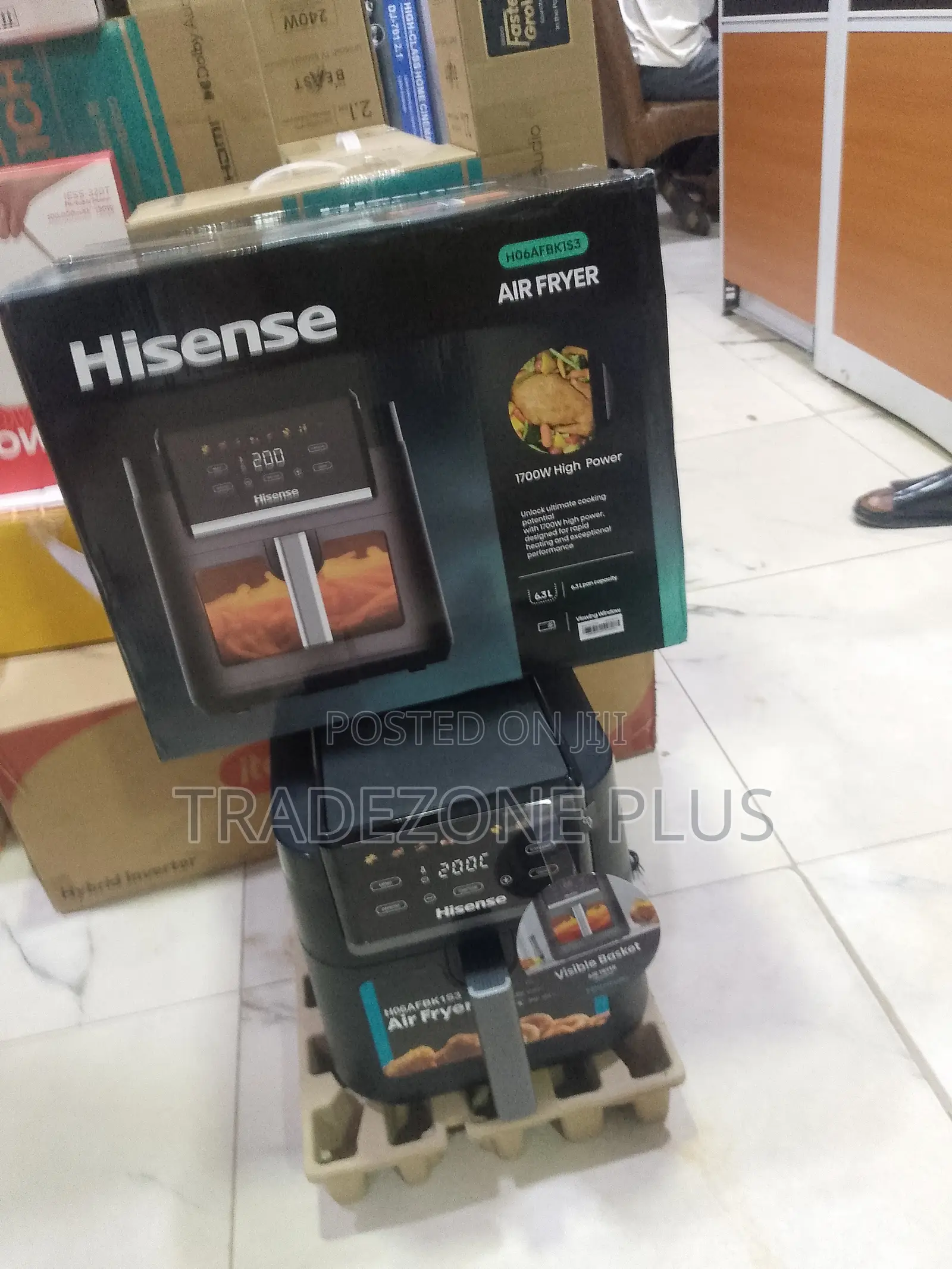 Hisense 6.3 Litre Air Fryer for Everyday Recipes