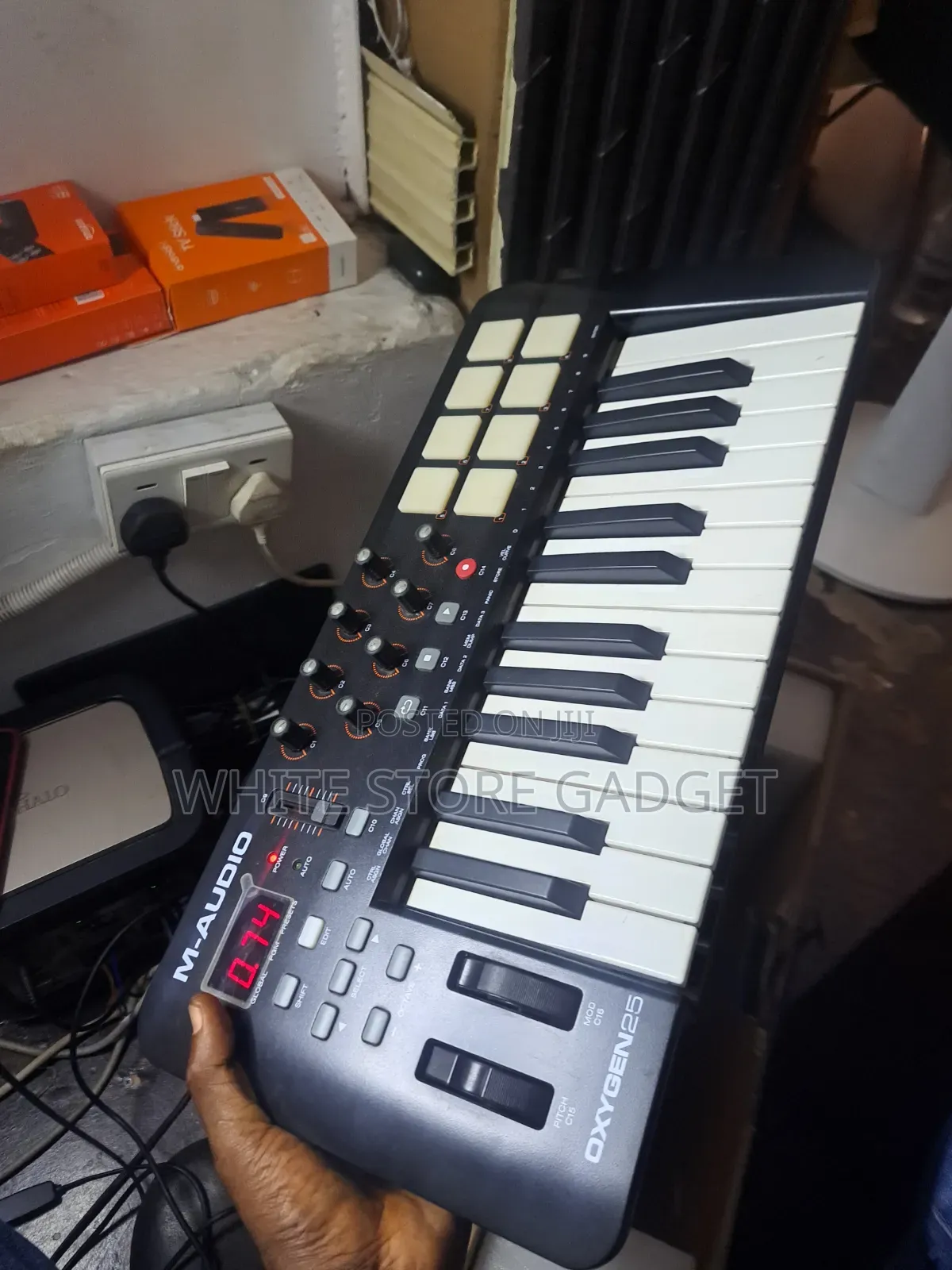 M-Audio Oxygen 25 Midi Keyboard Controller