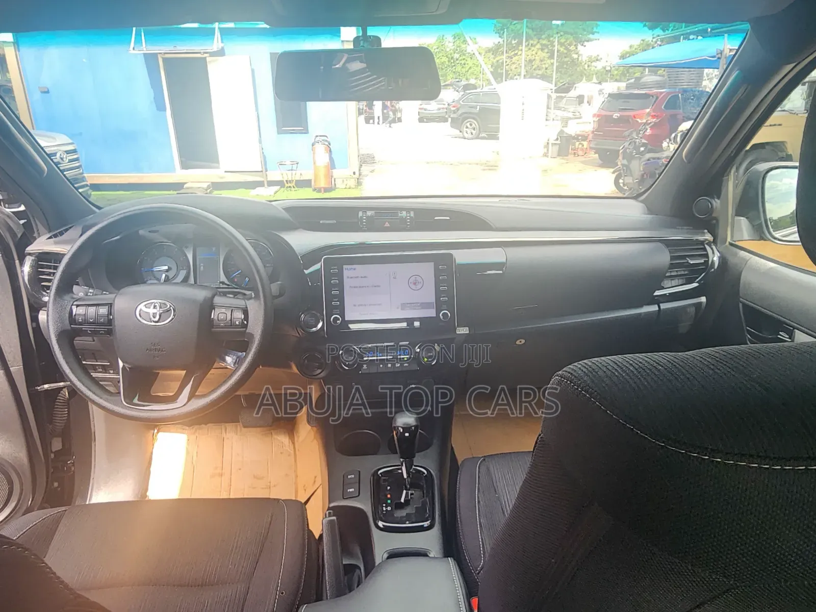 New Toyota Hilux 2026 Black