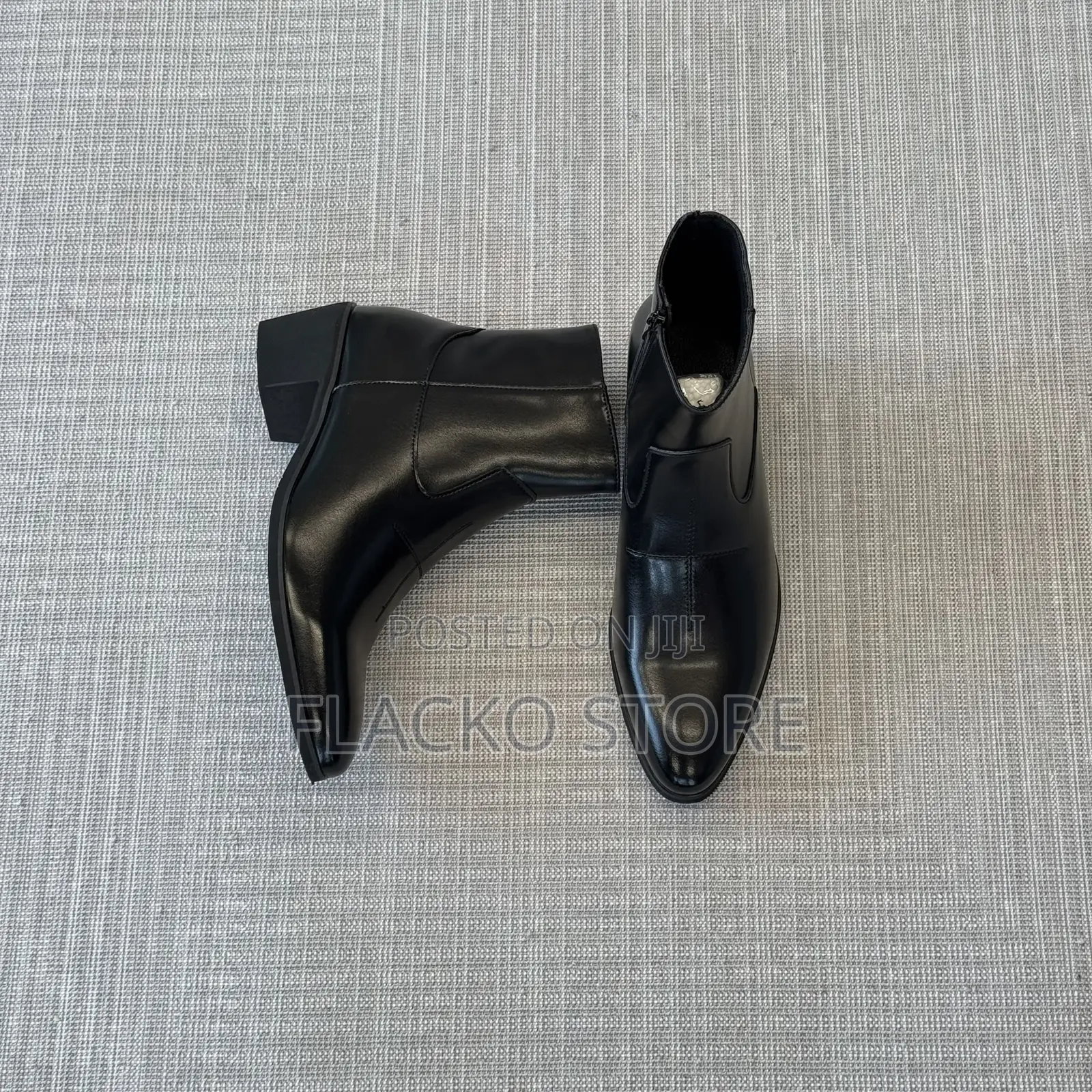 High Quality Heeled Modernist Seamed Side Zip Up Ankle Boots