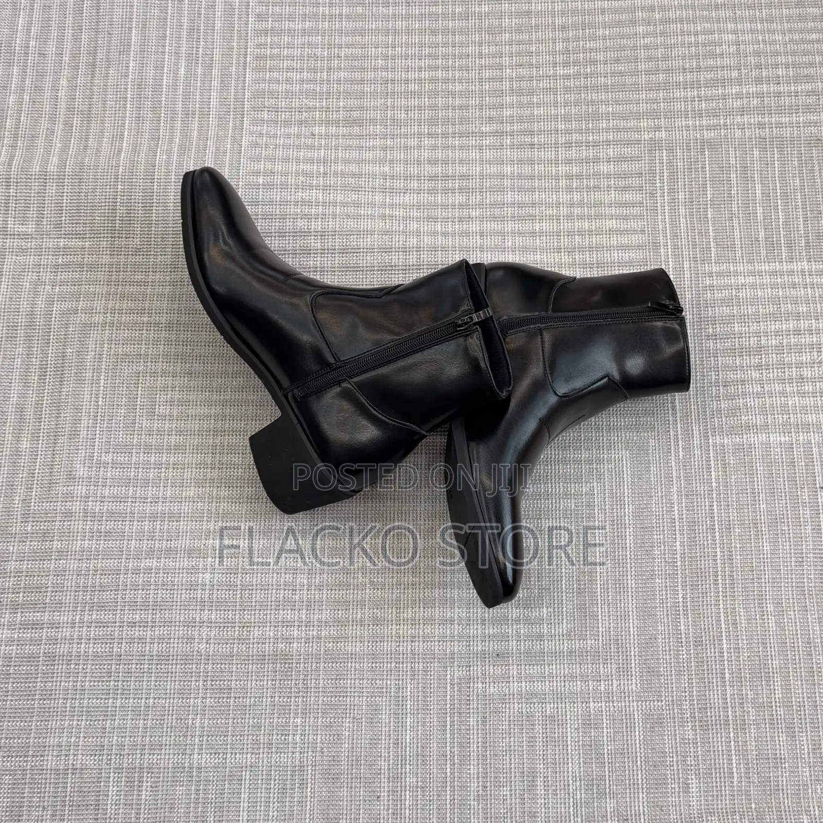 High Quality Heeled Modernist Seamed Side Zip Up Ankle Boots