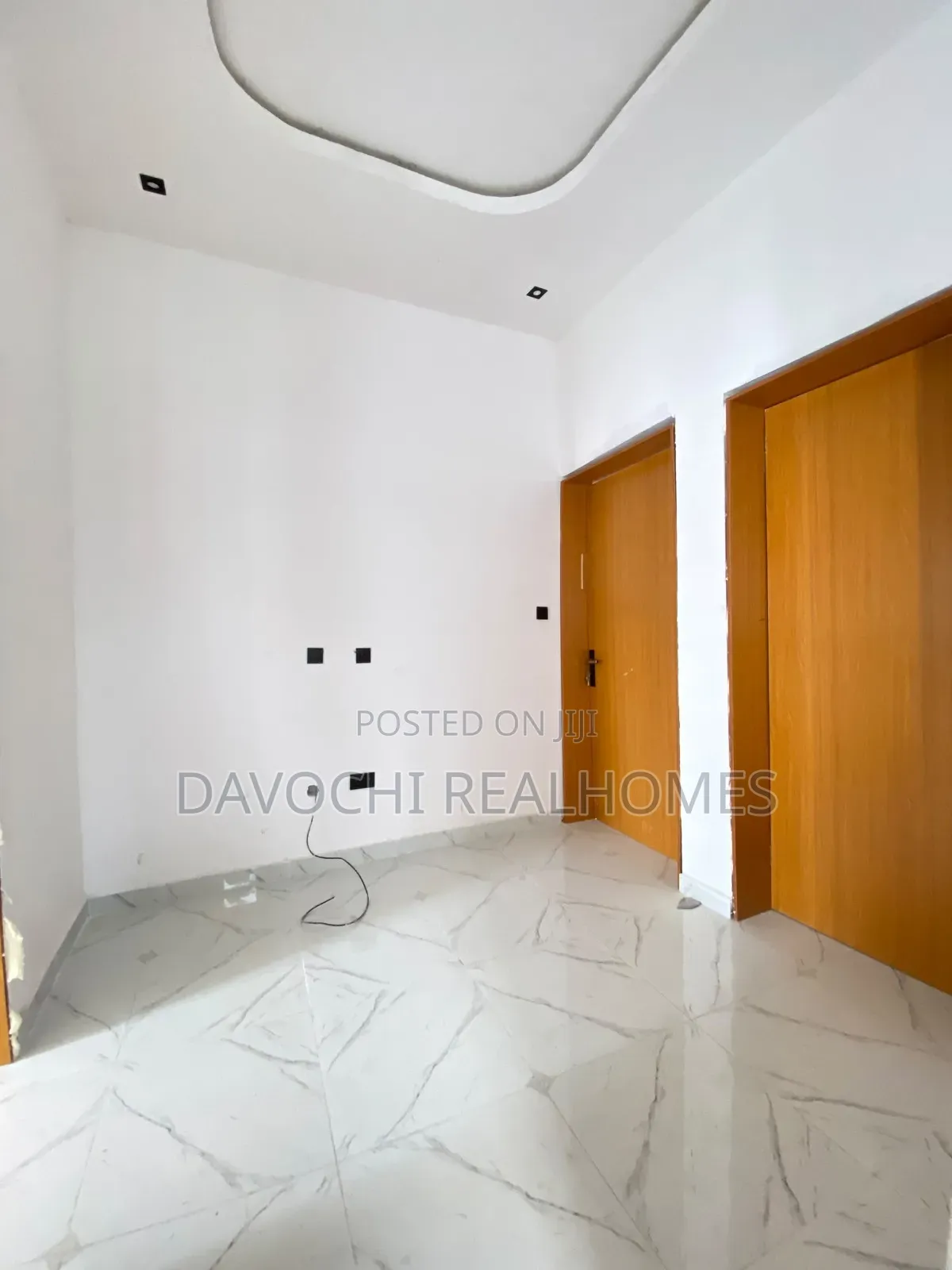 4bdrm Duplex in Sangotedo for sale