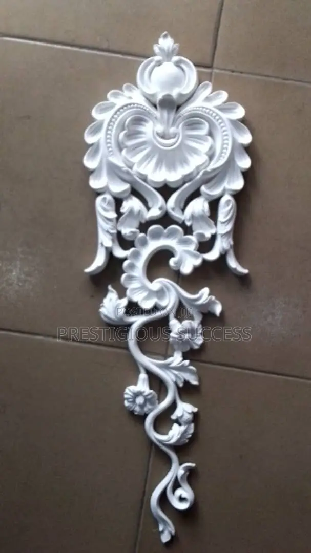 Cornice Ornament