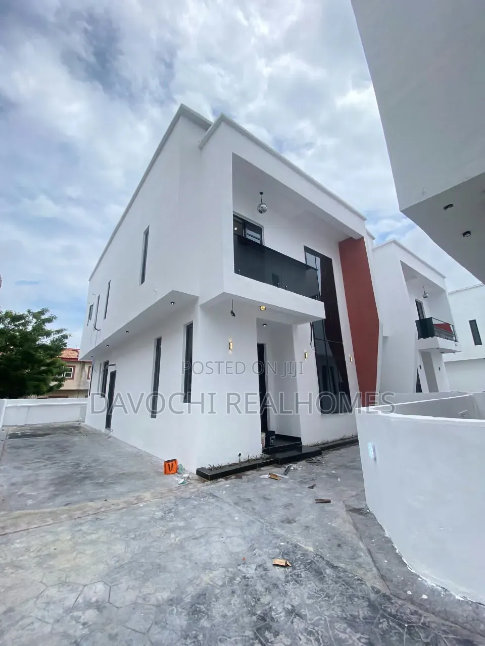 4bdrm Duplex in Sangotedo for sale