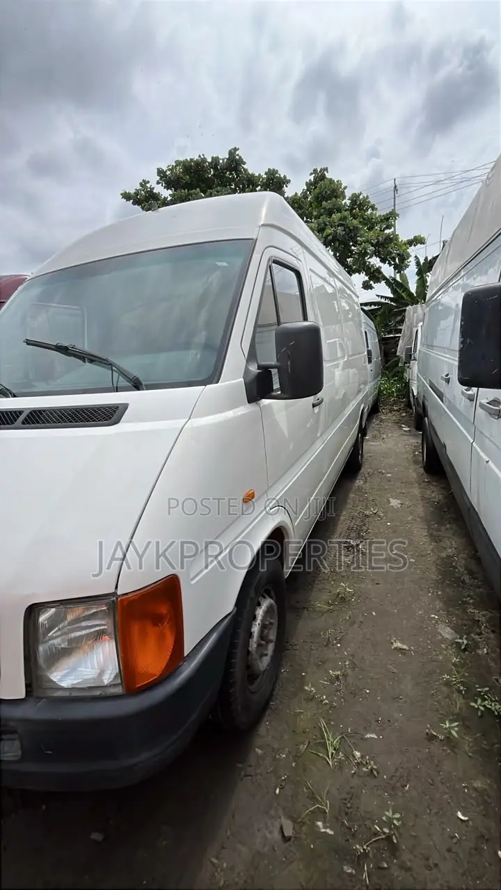 Volkswagen LT 2009 White