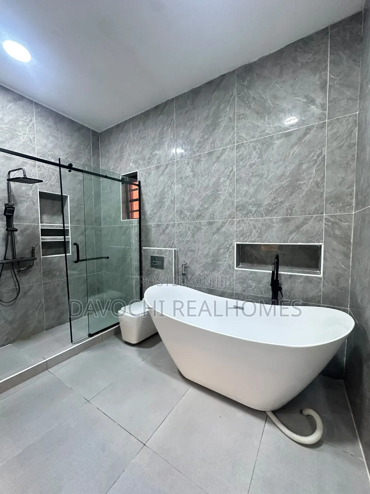 4bdrm Duplex in Sangotedo for sale