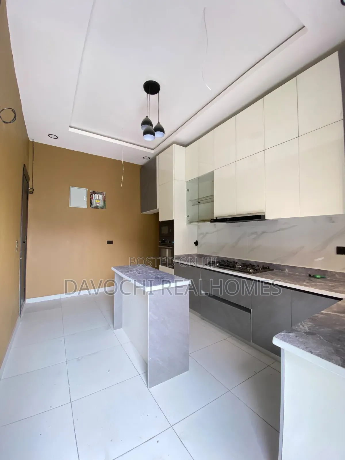 4bdrm Duplex in Sangotedo for sale
