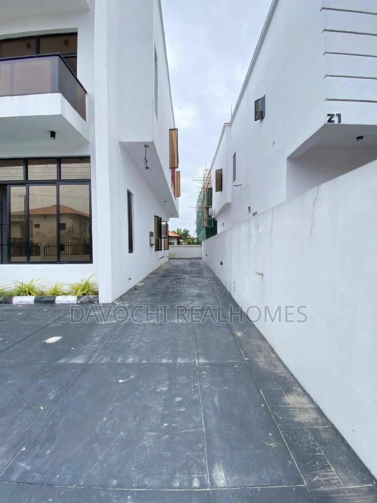 4bdrm Duplex in Sangotedo for sale