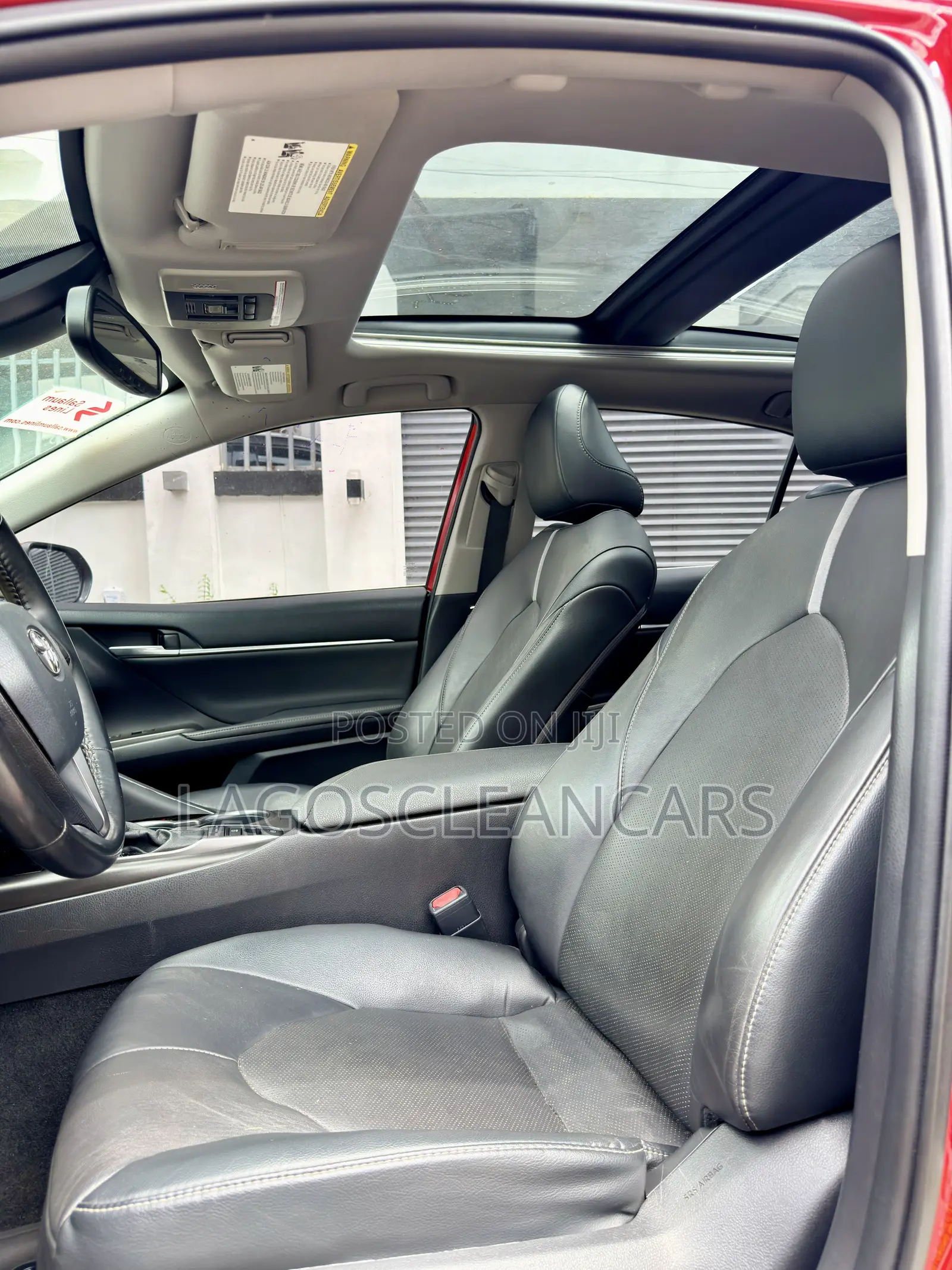 Toyota Camry XSE 2021 Red