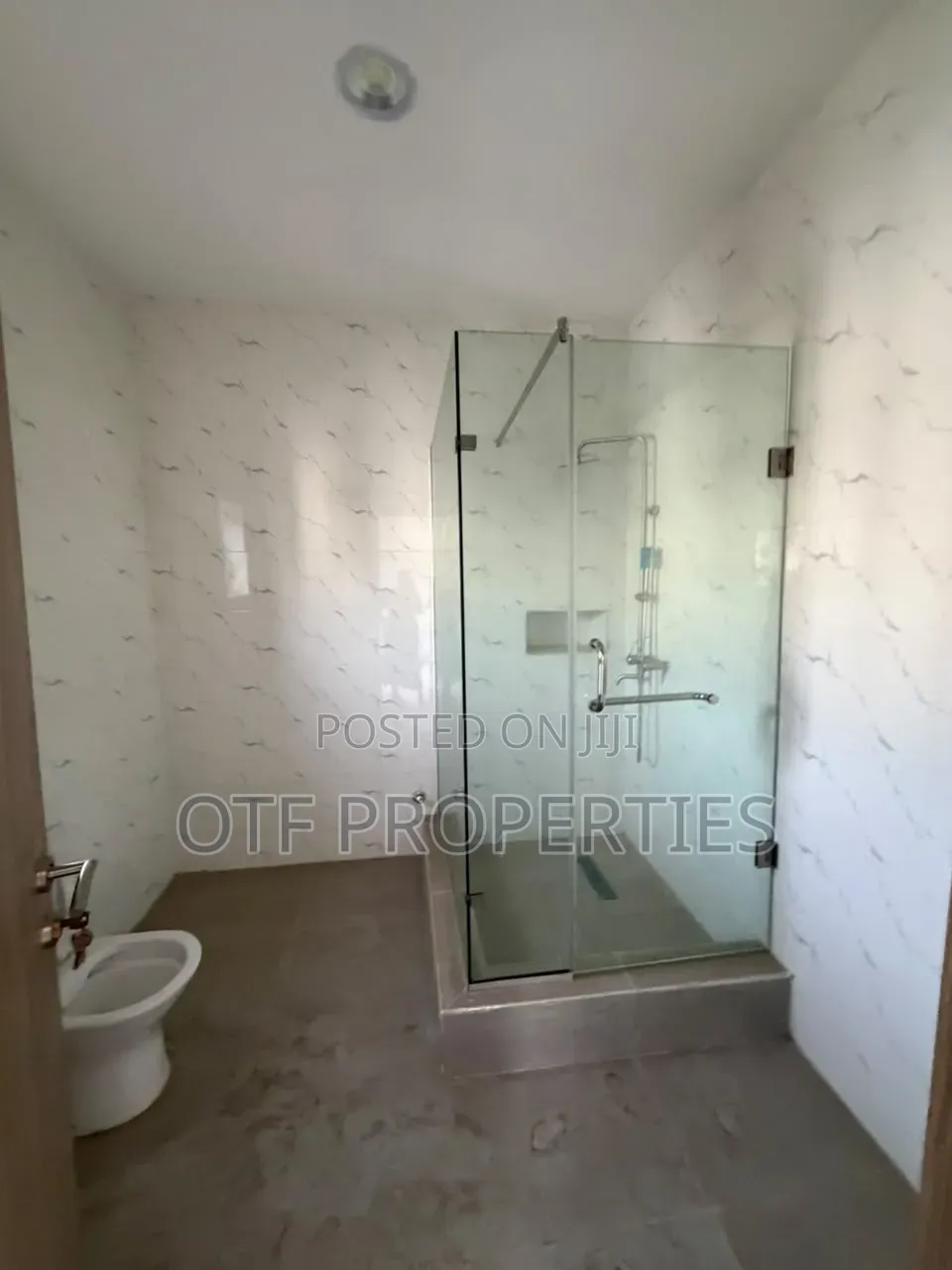 4bdrm Duplex in Lifecamp By Kado for rent