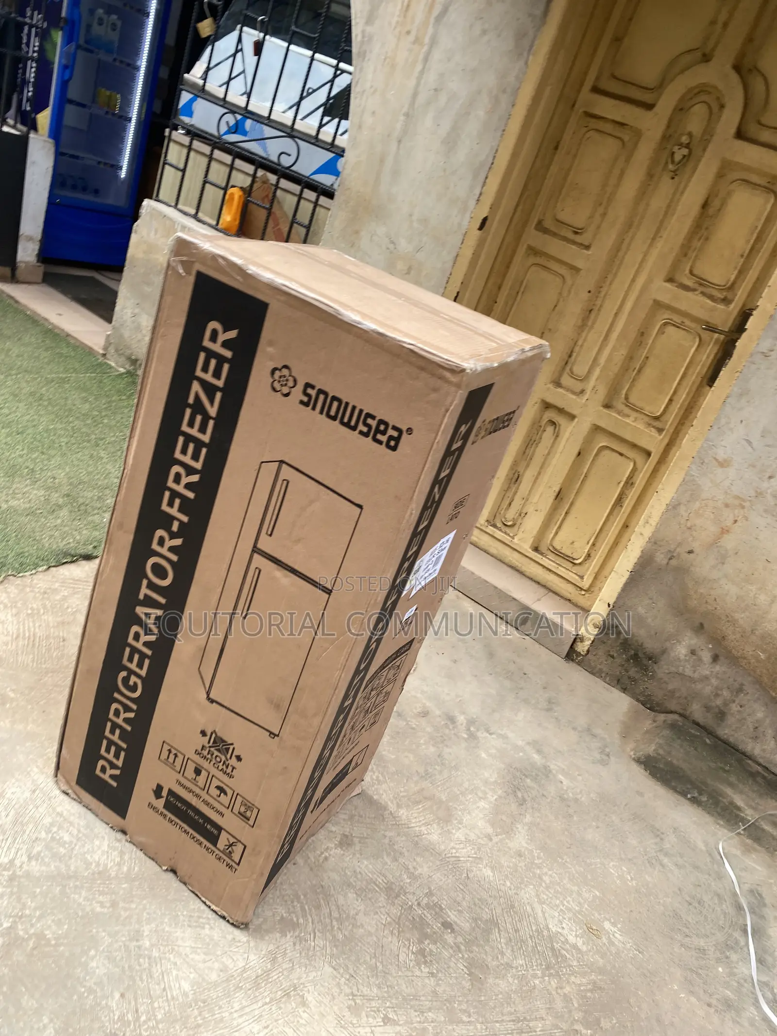 Snowsea BCD-166 120L Refrigerator With Dedicated Frozen Food Space