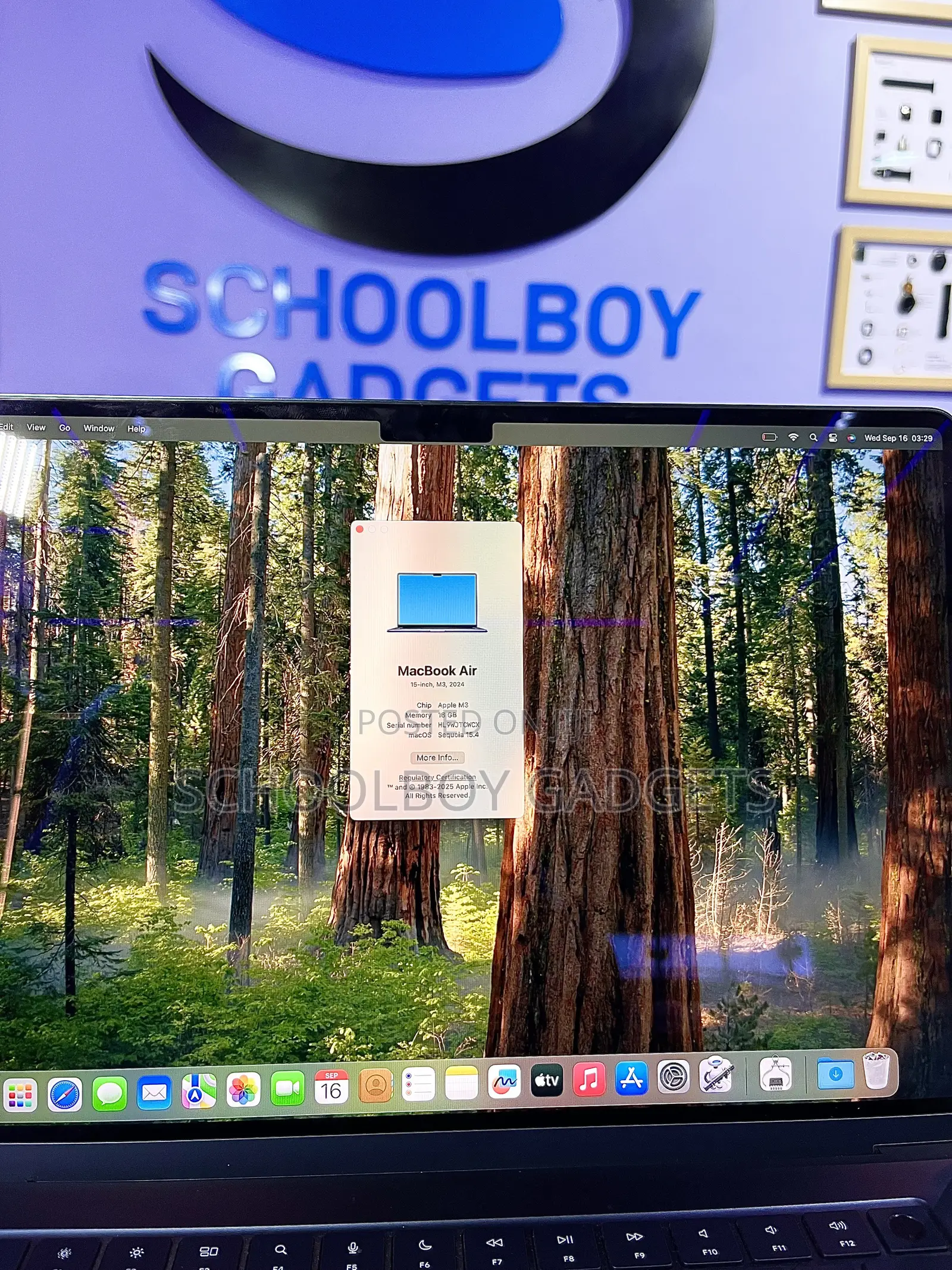 Laptop Apple MacBook Air 2024 M3 16GB Apple M3 SSD 512GB