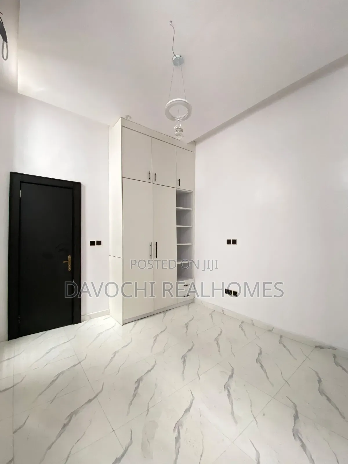 4bdrm Duplex in Sangotedo for sale