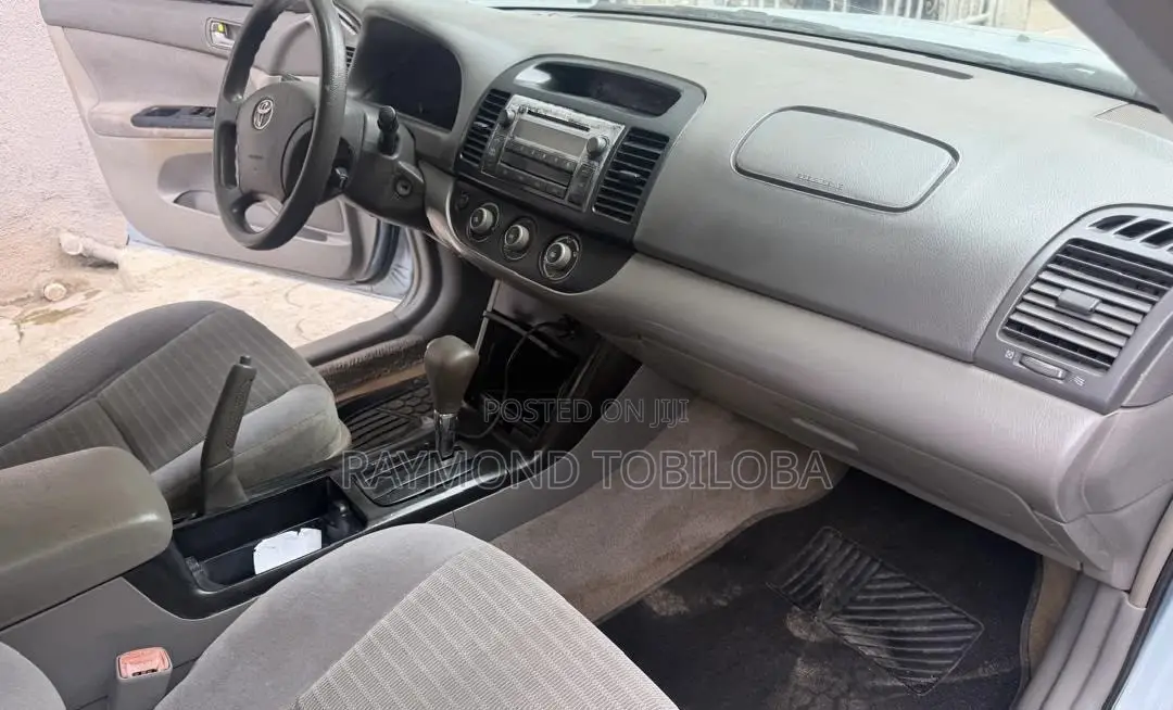 Toyota Camry 2006
