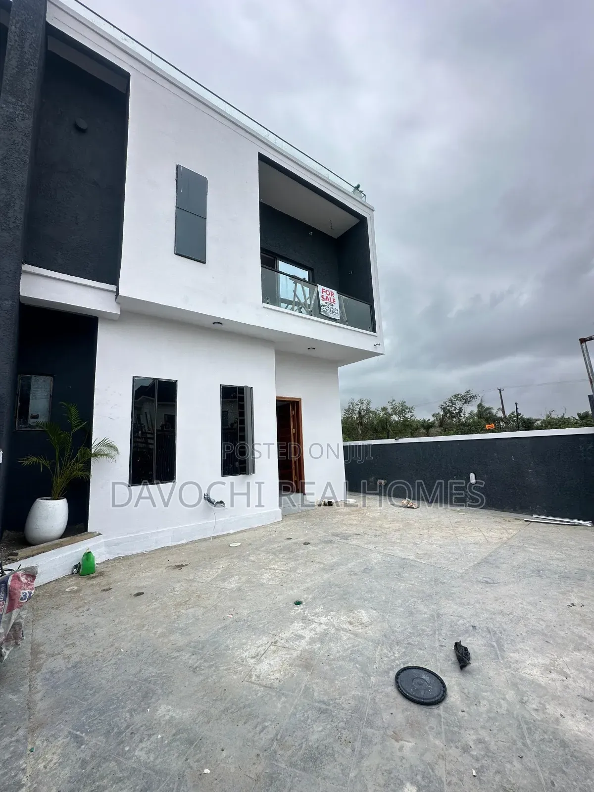 4bdrm Duplex in Sangotedo for sale