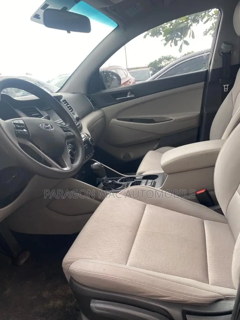 Hyundai Tucson SE FWD 2020 Blue