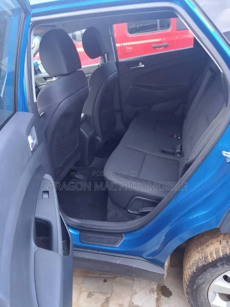 Hyundai Tucson SE FWD 2020 Blue