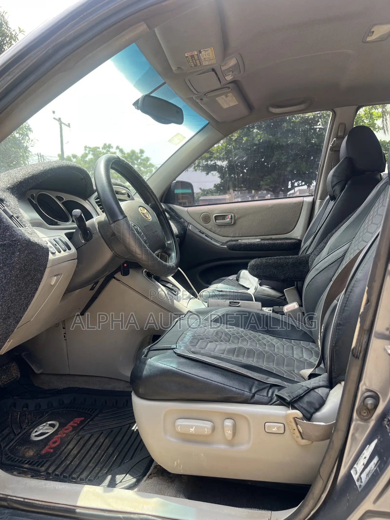 Toyota Highlander 2004 Gray