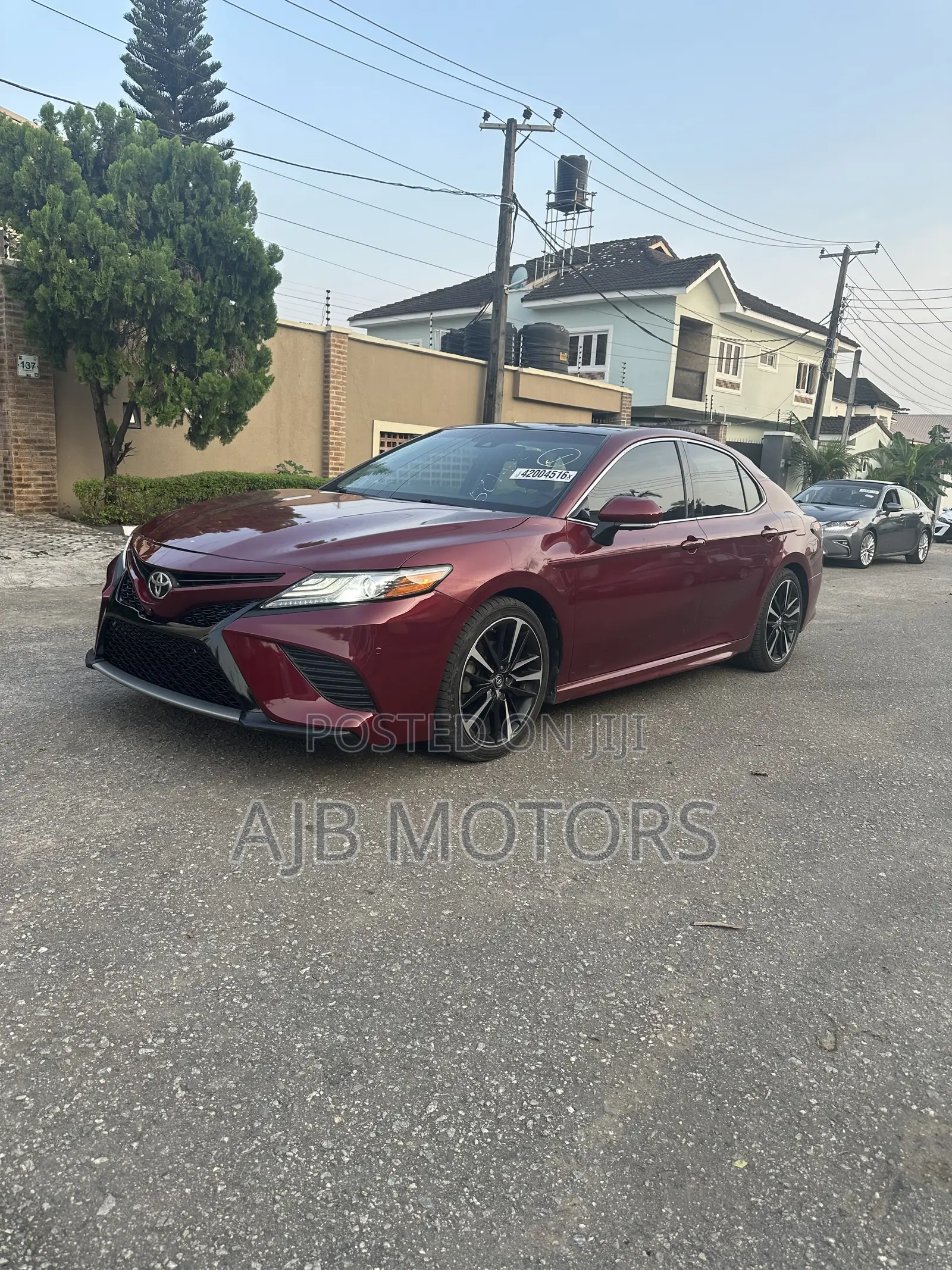 Toyota Camry XSE FWD (2.5L 4cyl 8AM) 2018 Red