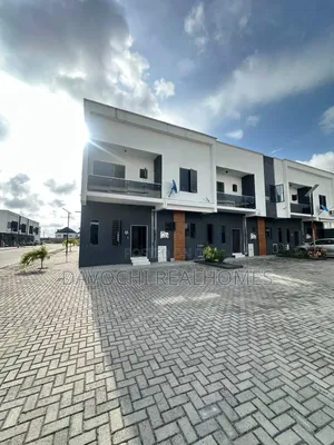 3bdrm Duplex in Sangotedo for sale