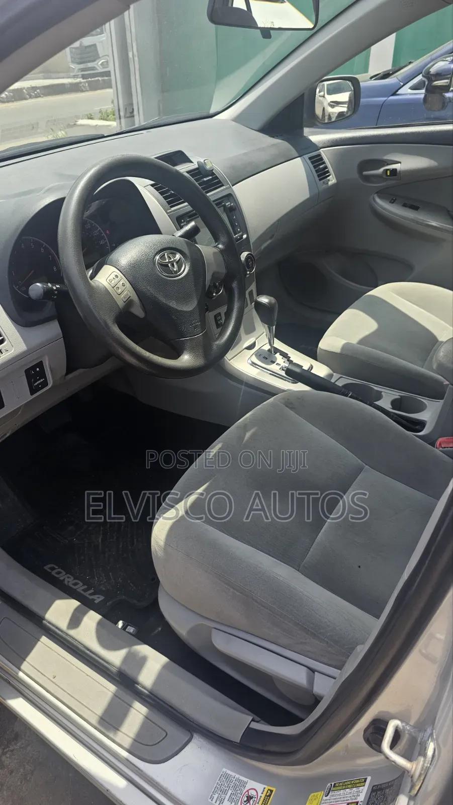 Toyota Corolla 2013 Silver