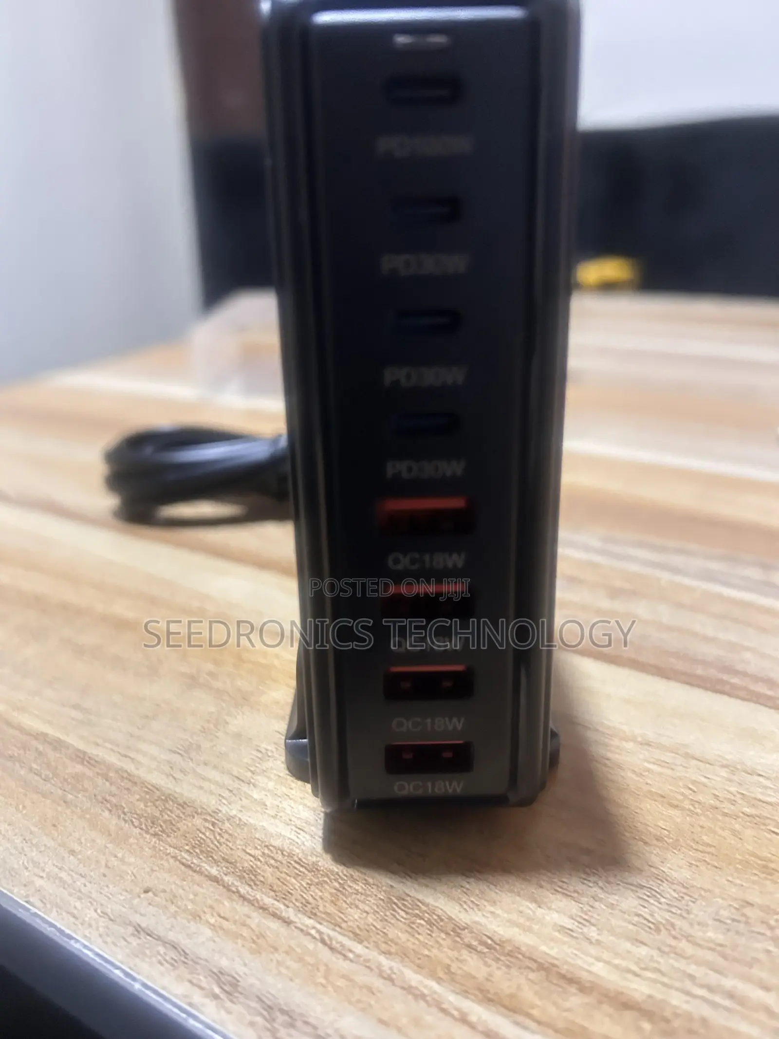 240W GaN Pro Fast Charger – 8 Ports | PD 100W Laptop & Phone Charger