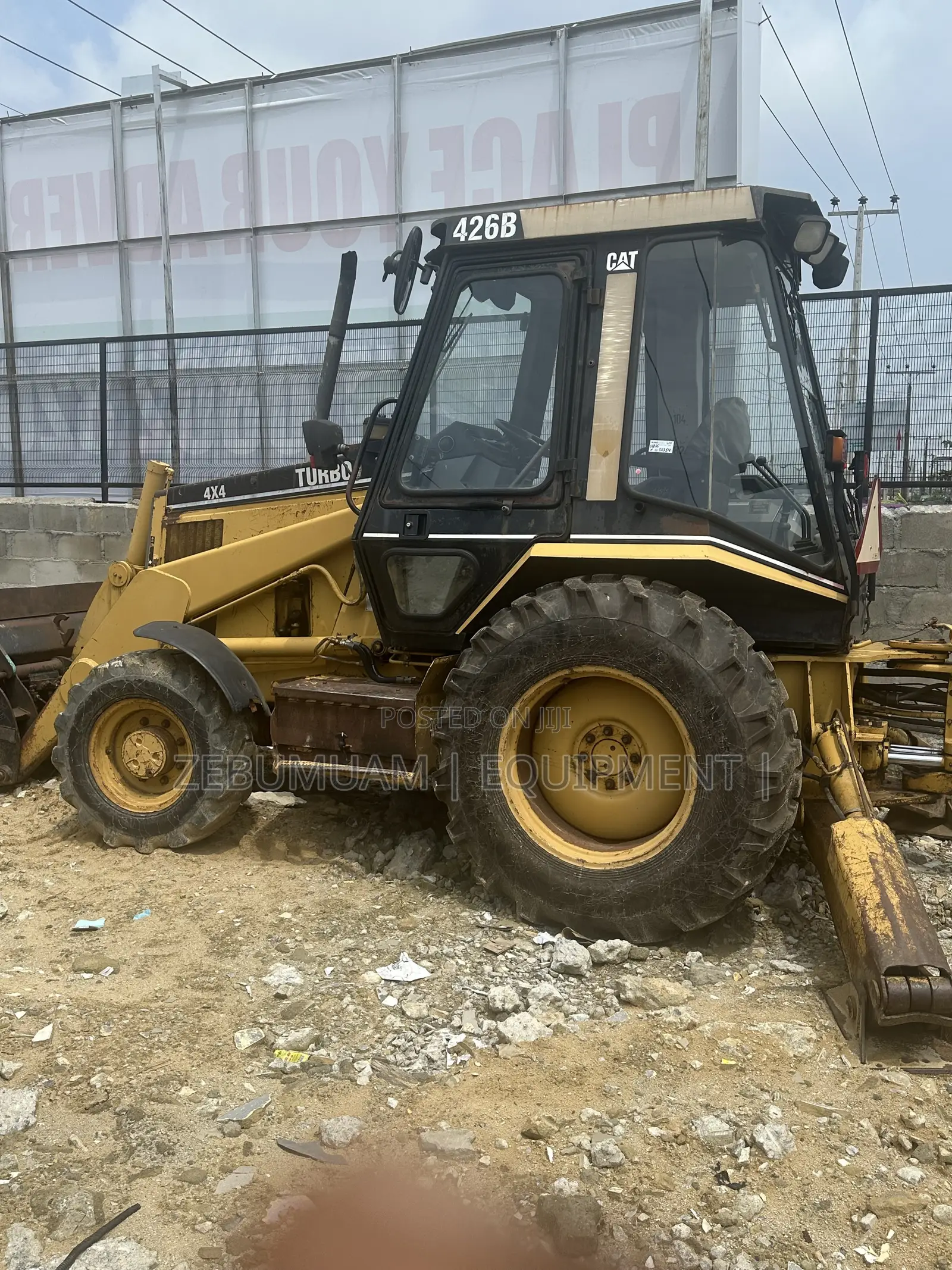 Caterpillar Back Hoe 426B for Sale. 