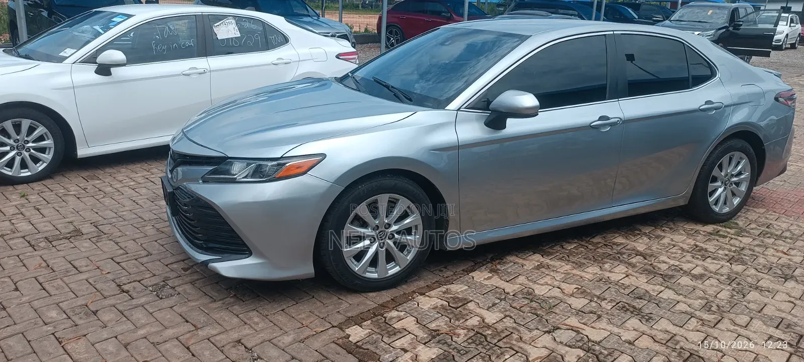 Toyota Camry 2019 Silver