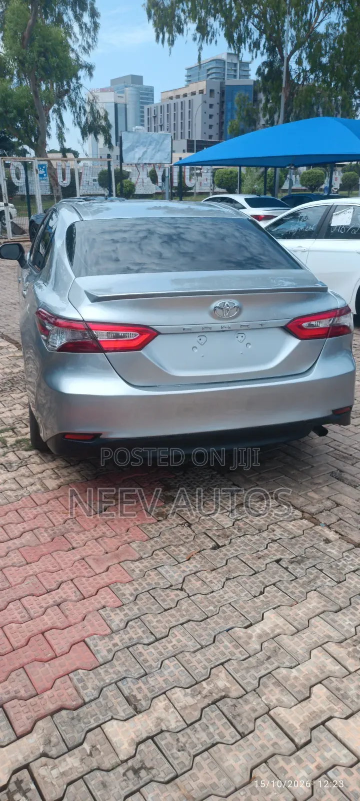 Toyota Camry 2019 Silver